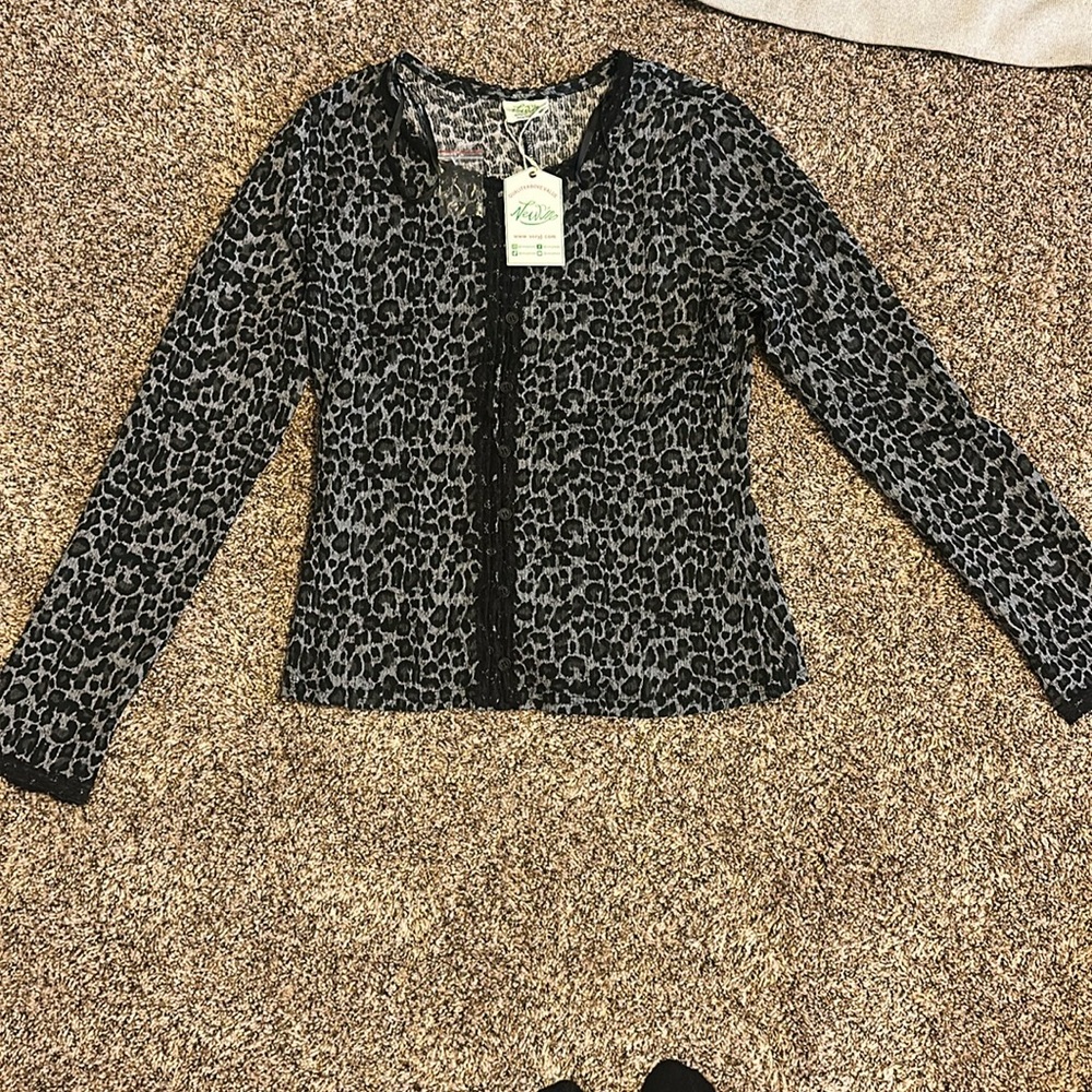 New’m cheetah top